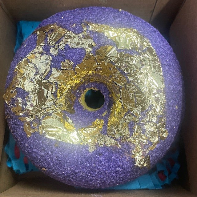 Oscar and Max Bath Bomb