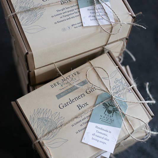 Bee Native - Gardeners Gift Box